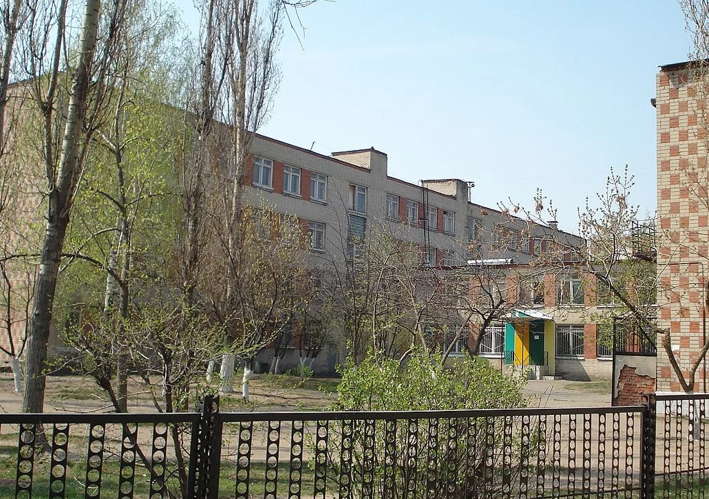 Фото средней школы № 75 в городе Воронеж.