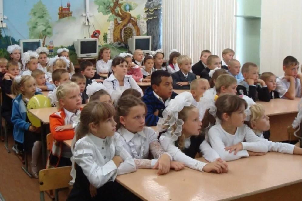 Жалоба президенту РФ на систему образования Геленджика-учебные классы школ переполнены