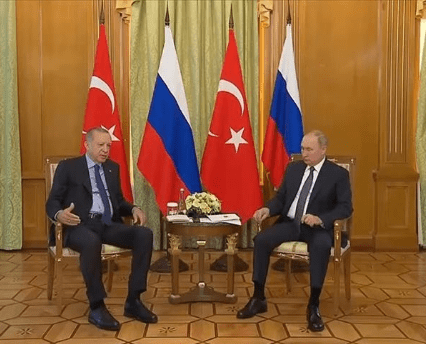 Фото Путина и Эрдогана на переговорах 2022 в Сочи.