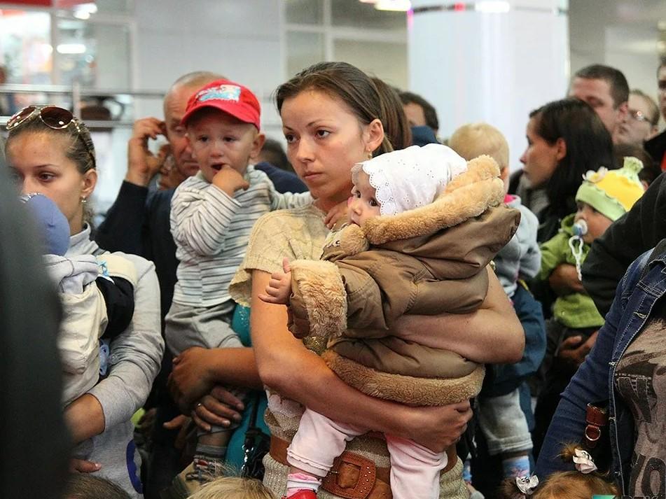 Социальные выплаты детям беженцам с Донбасса не все выплатили пособия